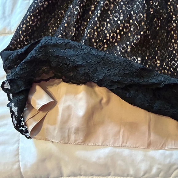 Aidan MATTOX Black Lace Mesh Cocktail Dress 6 LBD Party - Picture 2 of 8